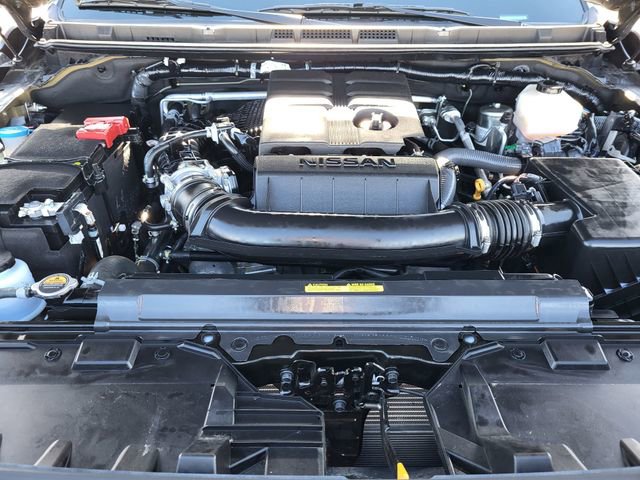 Used 2025 Nissan Frontier SV image 23