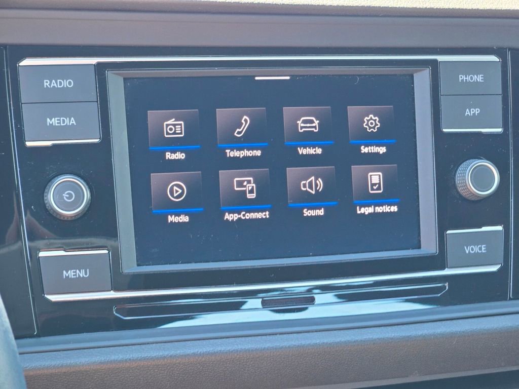 Certified 2024 Volkswagen Jetta Sport image 18