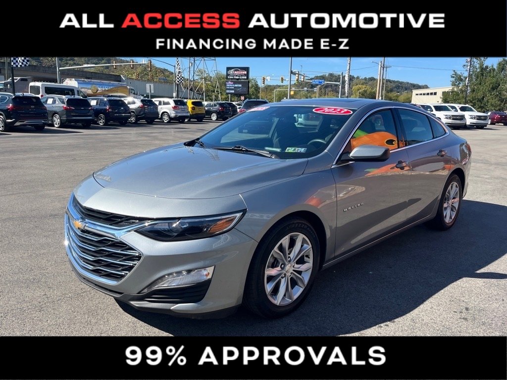 Used 2023 Chevrolet Malibu LT image 3