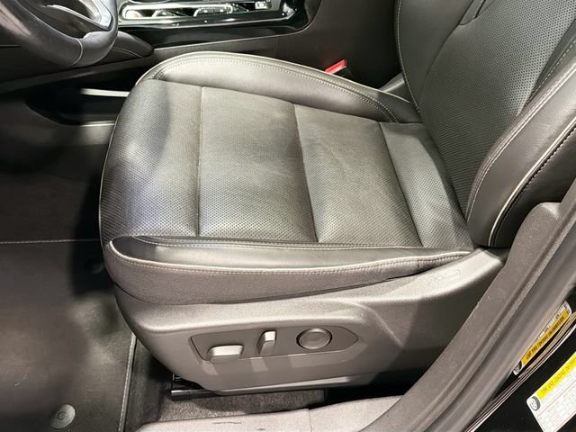 Used 2021 Buick Envision Essence w/ Technology Package I AWD/4WD image 19