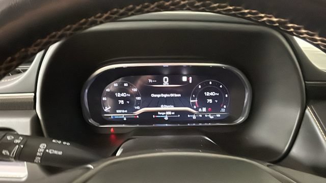 Used 2022 GMC Yukon XL AT4 AWD/4WD image 17