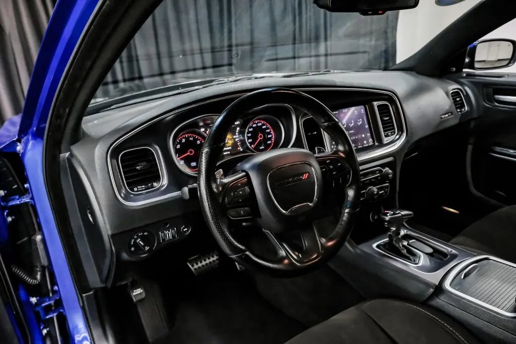 Used 2021 Dodge Charger Scat Pack RWD image 3