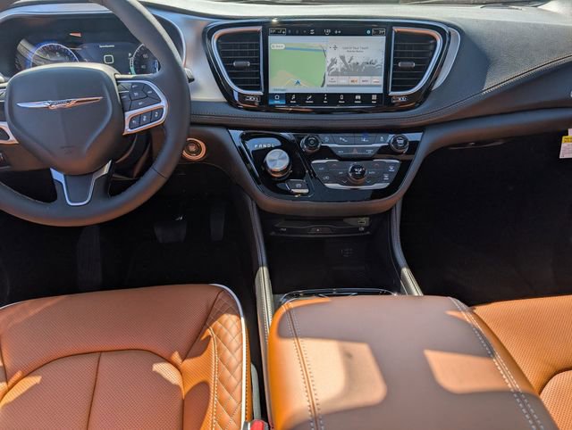 New 2026 Chrysler Pacifica Pinnacle image 24