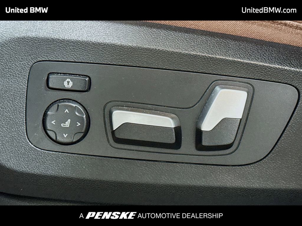 Used 2021 BMW X5 xDrive45e w/ Premium Package image 4