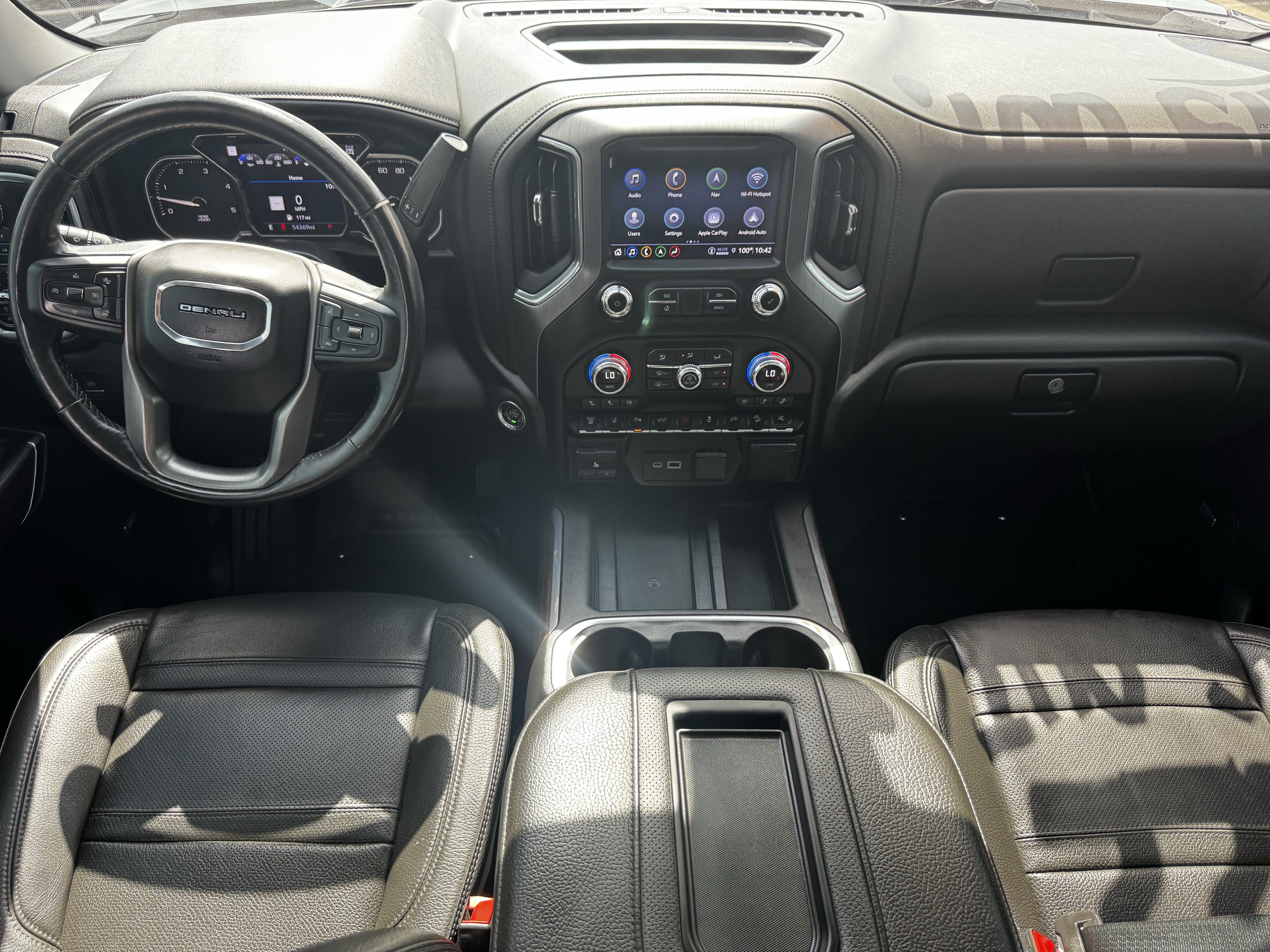Used 2022 GMC Sierra 2500 Denali w/ Denali Ultimate Package AWD/4WD image 13