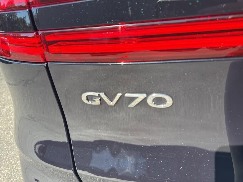 New 2026 Genesis Electrified GV70 AWD/4WD image 12