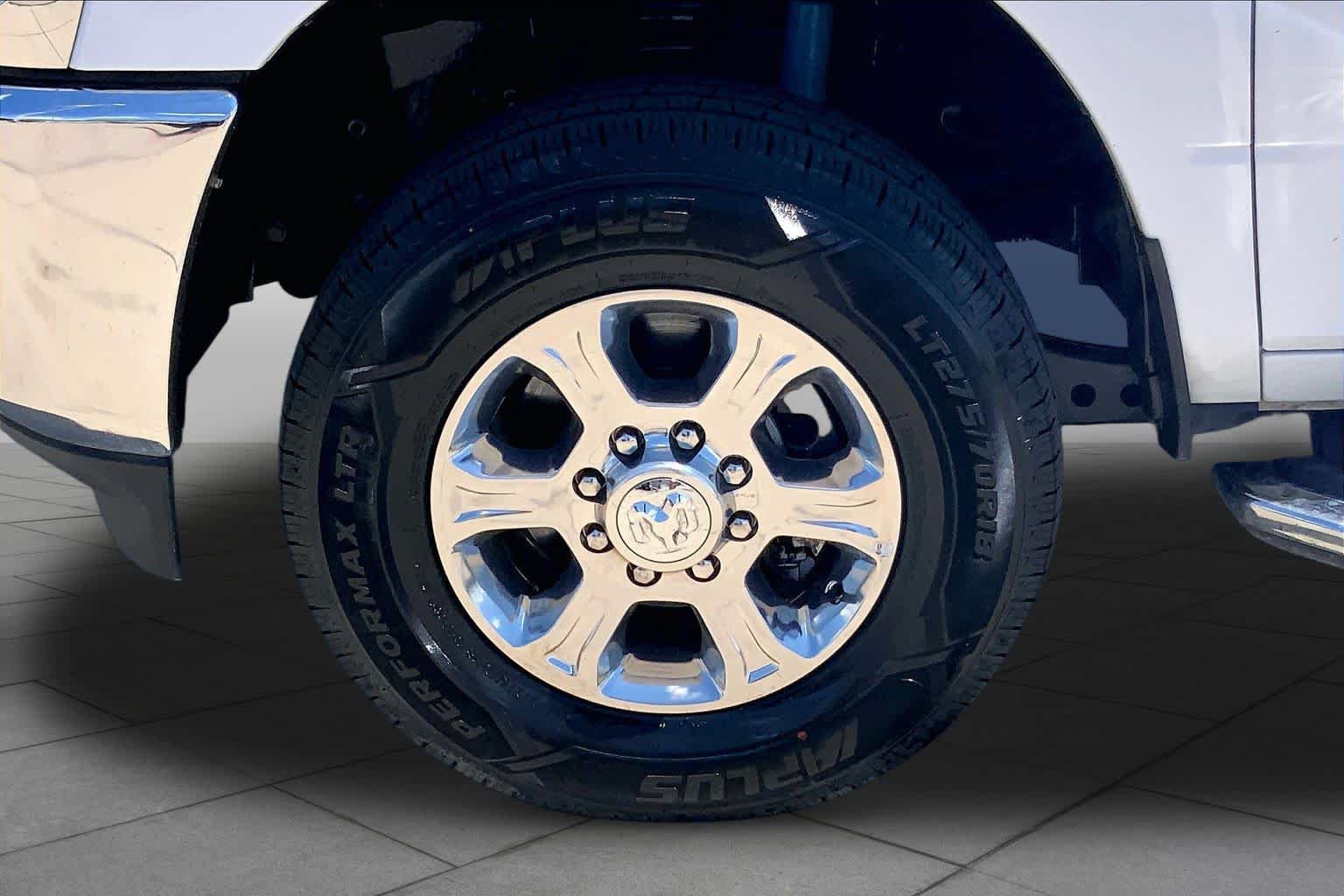 Used 2025 RAM 2500 Big Horn AWD/4WD image 11