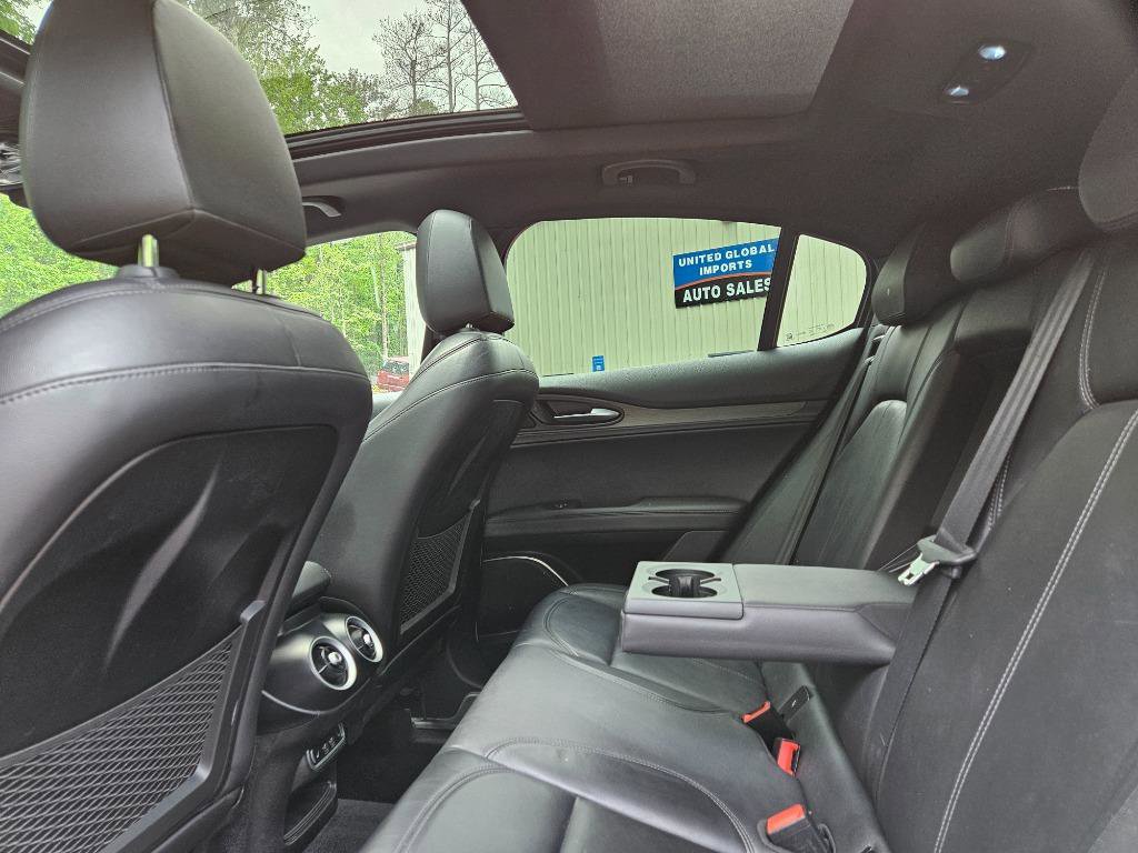 Used 2022 Alfa Romeo Stelvio Ti w/ Active Assist Plus Package image 41