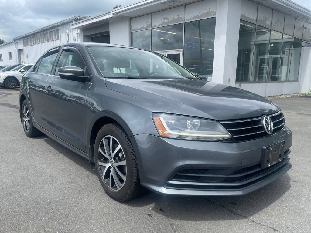 Used 2017 Volkswagen Jetta SE FWD image 7