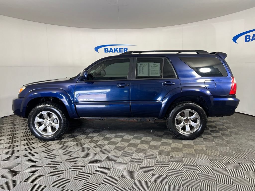 Used 2006 Toyota 4Runner Limited AWD/4WD image 2