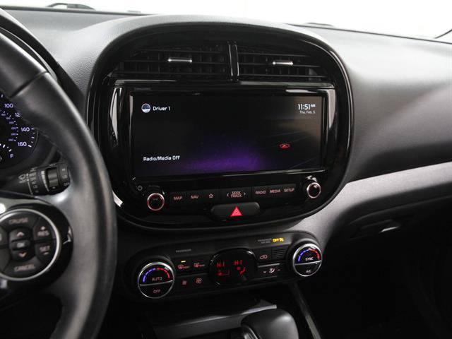 Used 2022 Kia Soul EX image 9