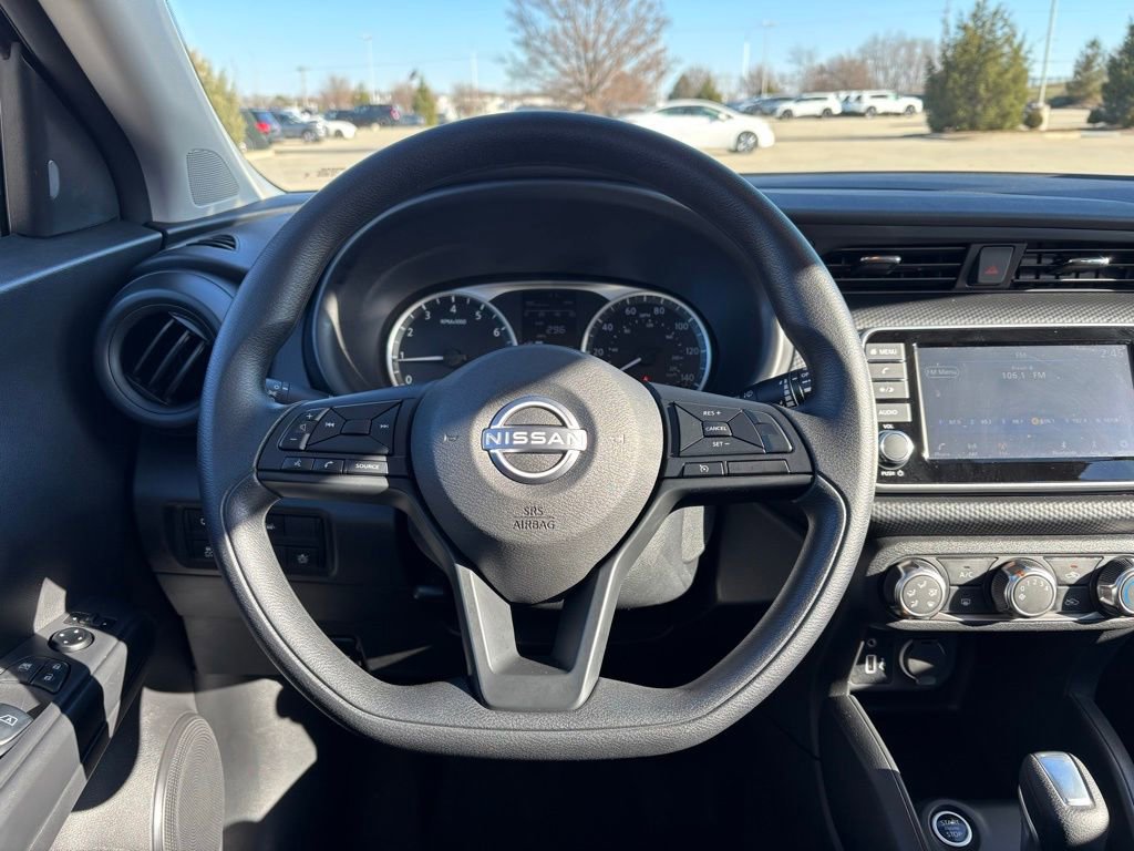Used 2025 Nissan Kicks Play S image 13