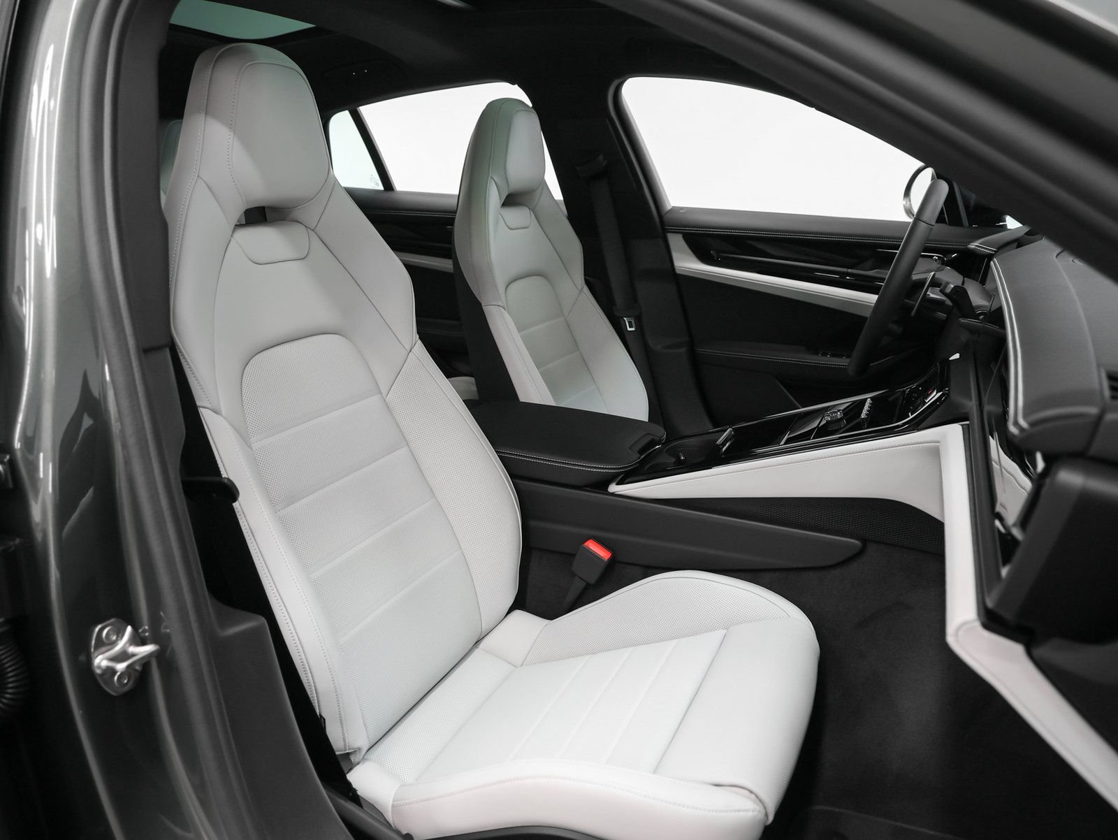 New 2026 Porsche Panamera 4 AWD/4WD image 25