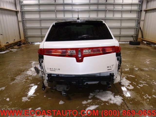 Used 2014 Lincoln MKT AWD w/ Equipment Group 201A image 8