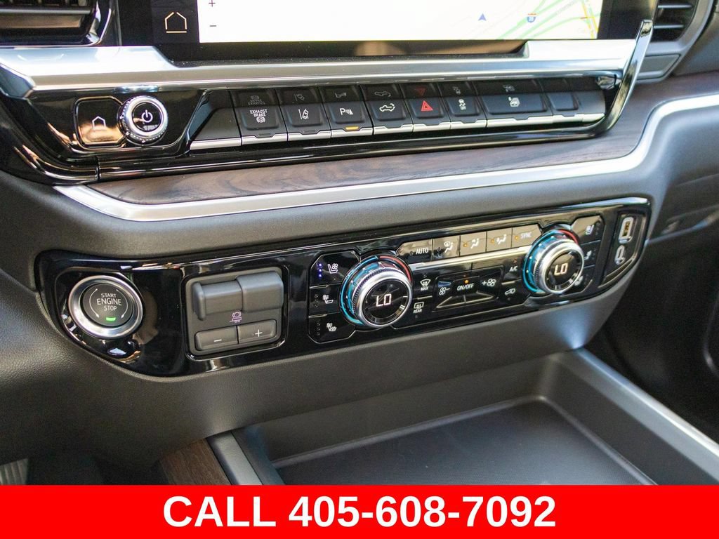 Used 2025 GMC Sierra 2500 SLT w/ SLT Premium Package AWD/4WD image 36