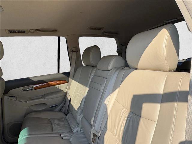 Used 2007 Lexus GX 470 image 16