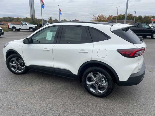 New 2026 Ford Escape ST-Line Select image 8