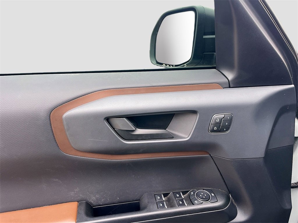 Used 2024 Ford Bronco Sport Outer Banks w/ Tech Package image 9