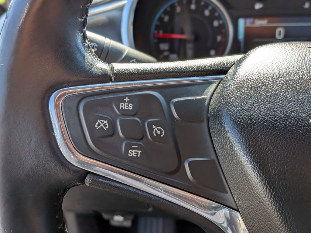 Used 2016 Chevrolet Malibu LT w/ Leather Package FWD image 18