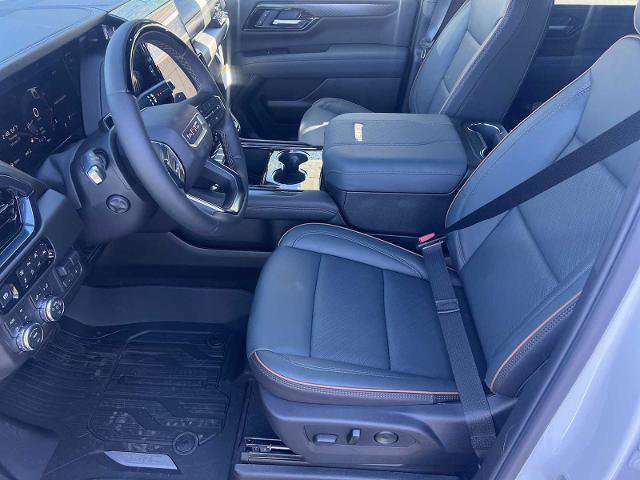 New 2026 GMC Yukon XL AT4 w/ AT4 Premium Plus Package AWD/4WD image 19
