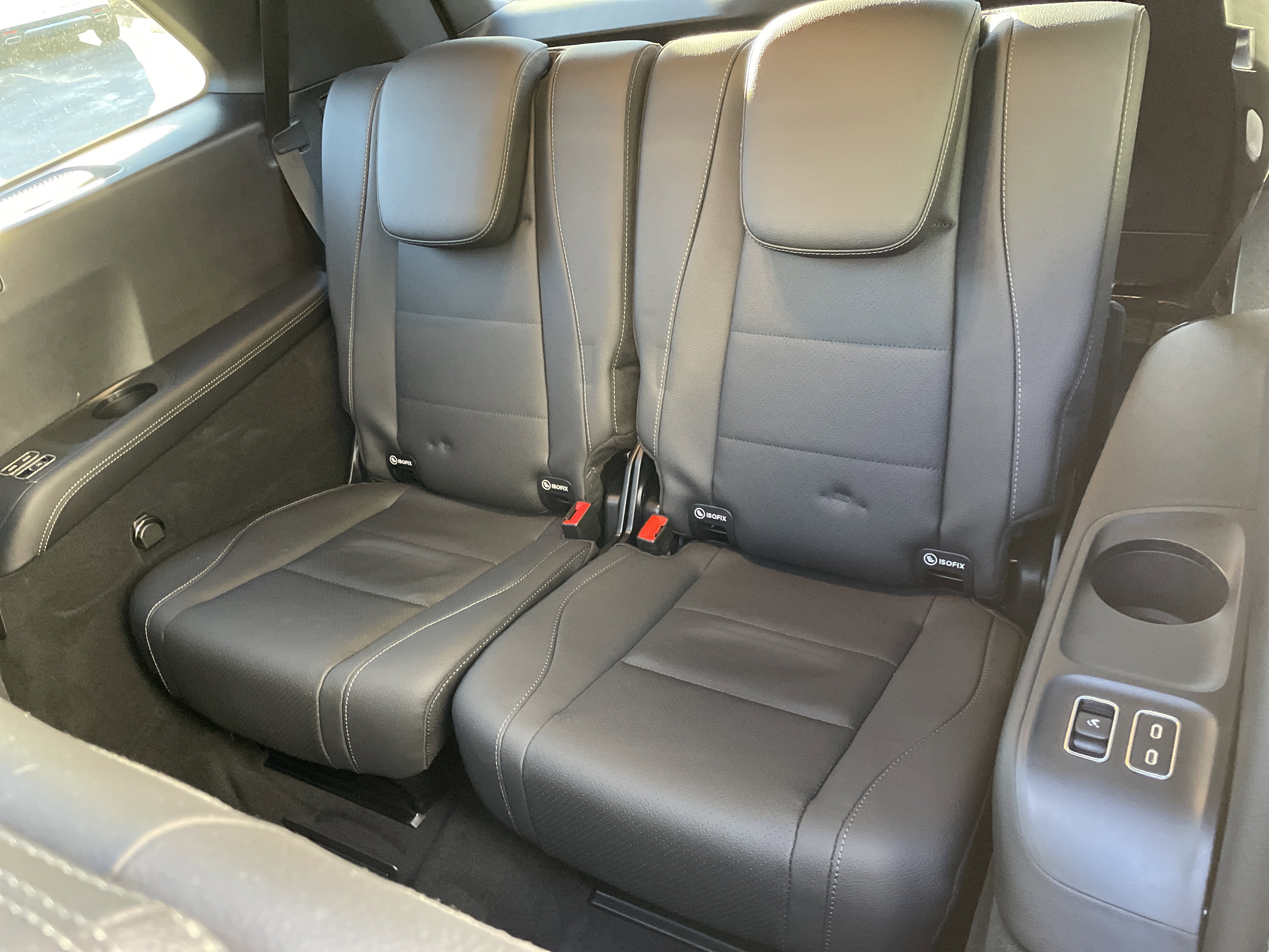 Certified 2025 Mercedes-Benz GLS 450 4MATIC image 44