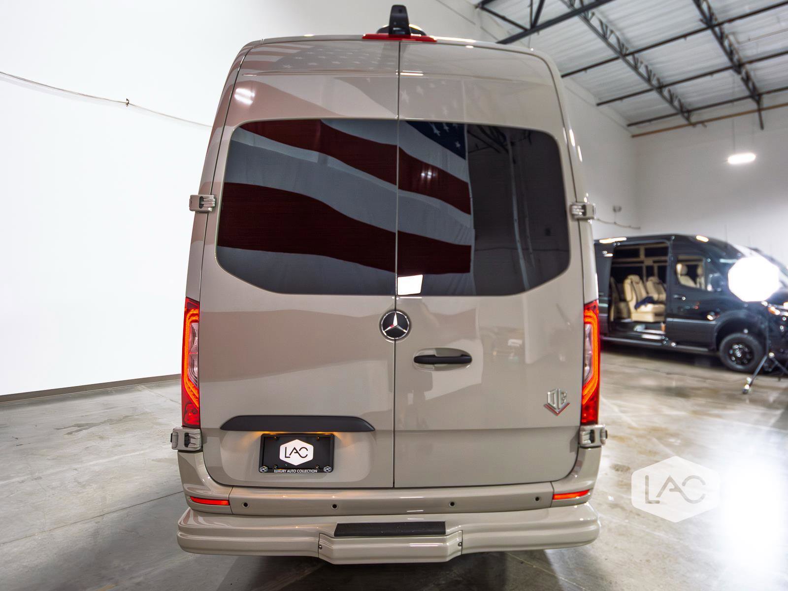 Used 2025 Mercedes-Benz Sprinter 3500 image 34