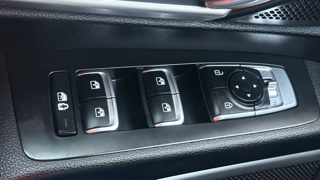 Used 2020 Kia Telluride LX AWD/4WD image 35