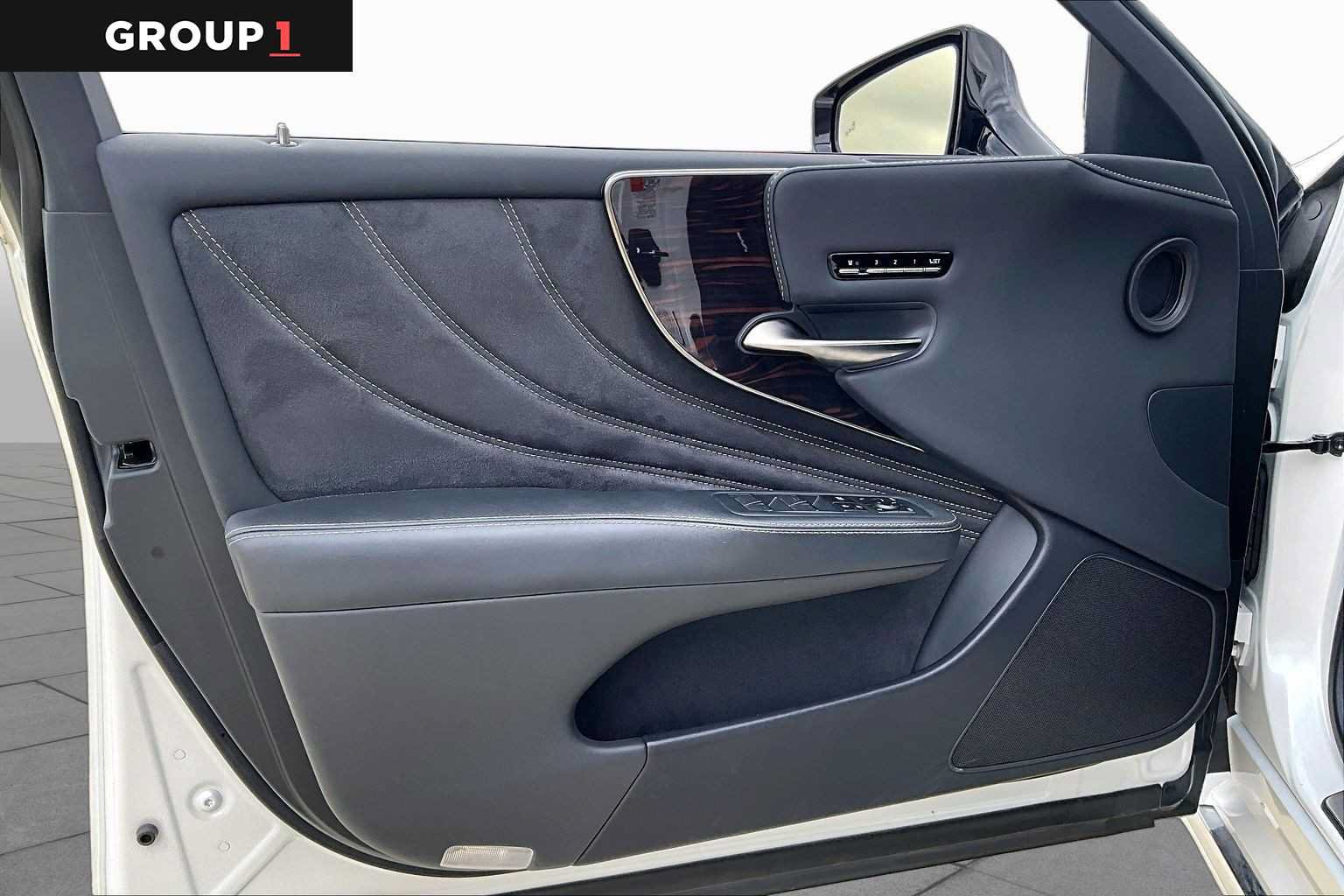Certified 2023 Lexus LS 500 w/ Interior Upgrade Package RWD image 19