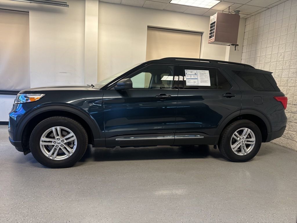 Certified 2023 Ford Explorer XLT w/ Equipment Group 202A image 36