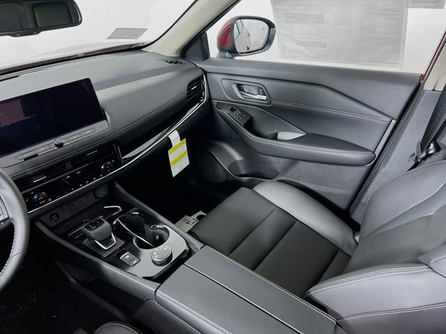 New 2025 Nissan Rogue SL w/ Tech Package image 21