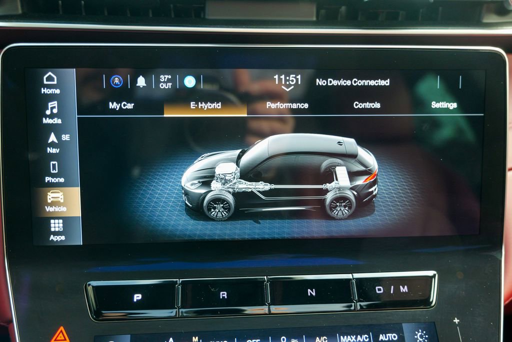 Certified 2023 Maserati Grecale Modena image 56