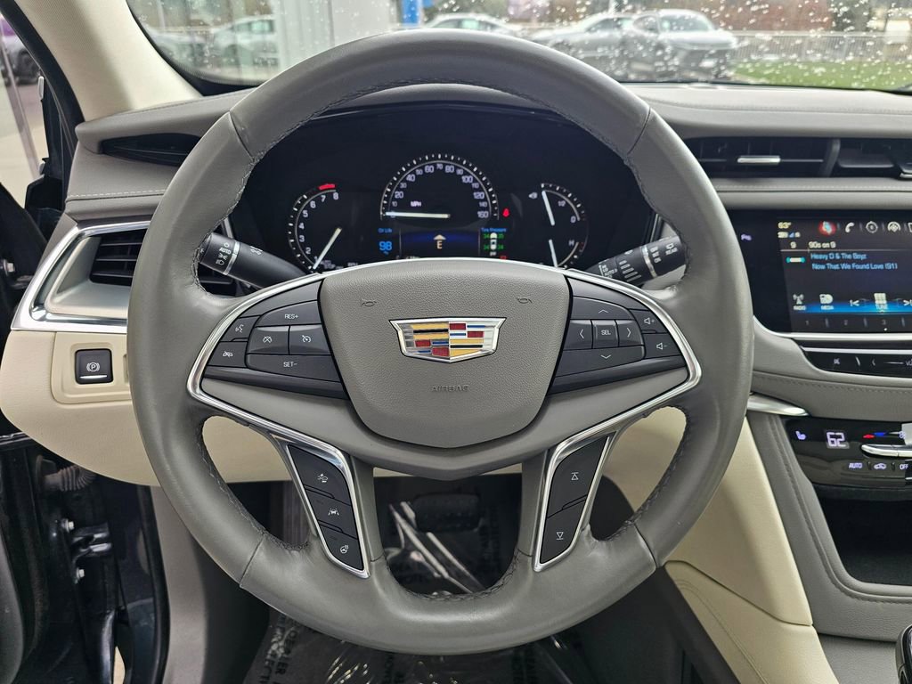 Used 2019 Cadillac XT5 Luxury image 25