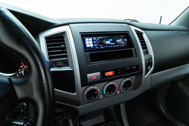 Used 2010 Toyota Tacoma X-Runner RWD image 25