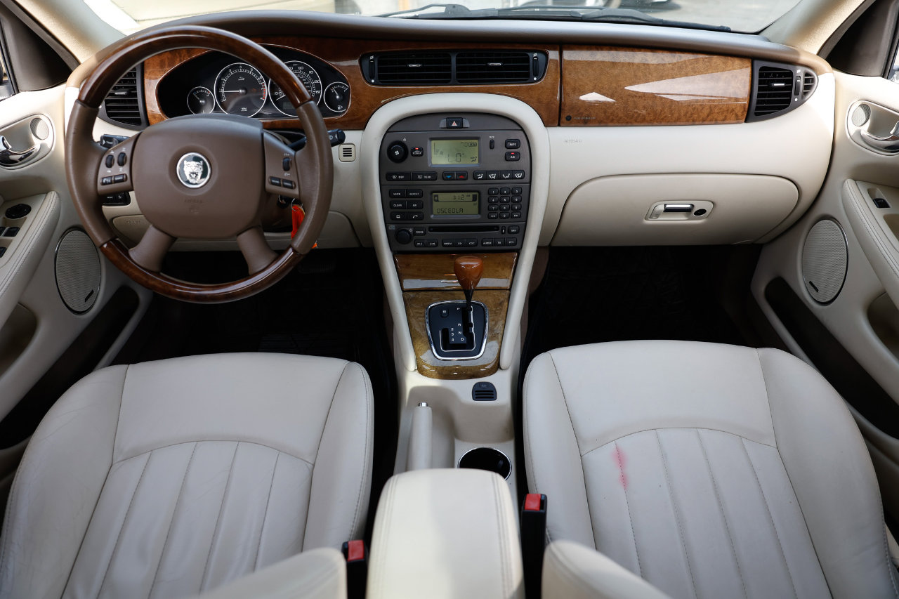 Used 2005 Jaguar X-TYPE 3.0 image 21