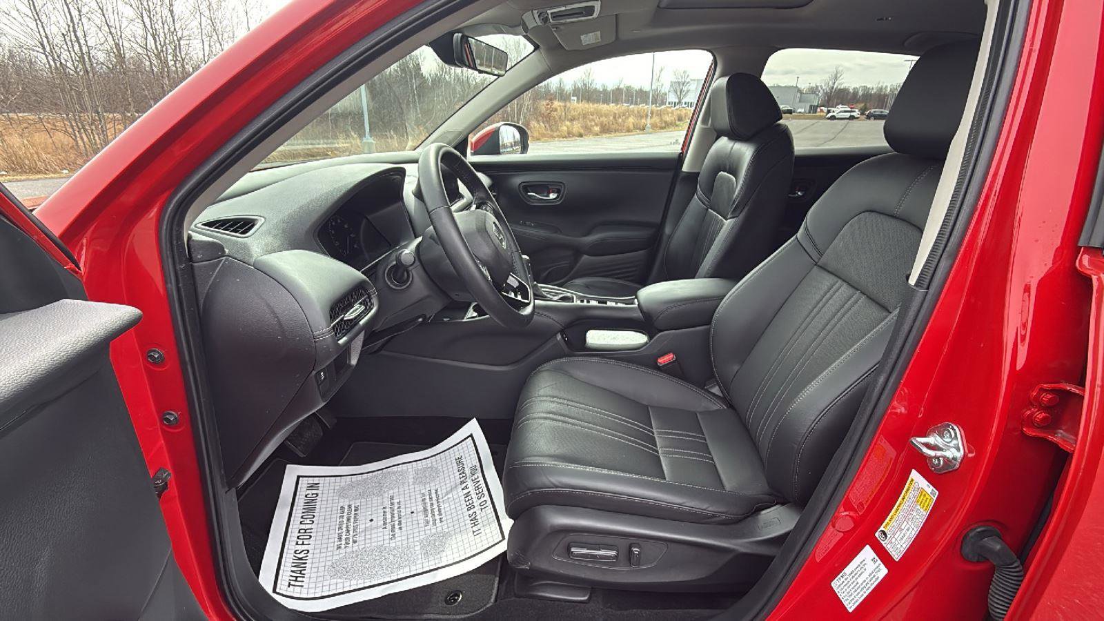Used 2025 Honda HR-V EX-L image 24