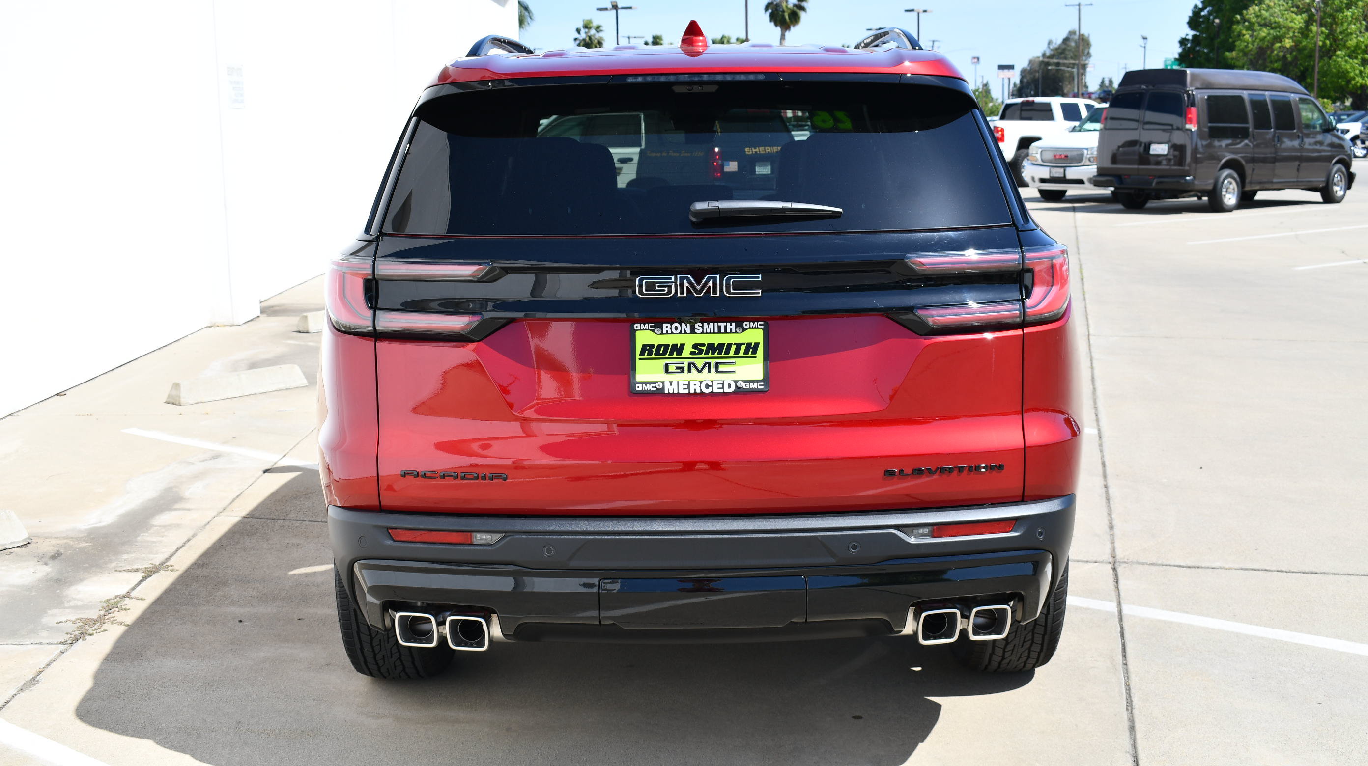 New 2026 GMC Acadia Elevation w/ Black Edition FWD image 7