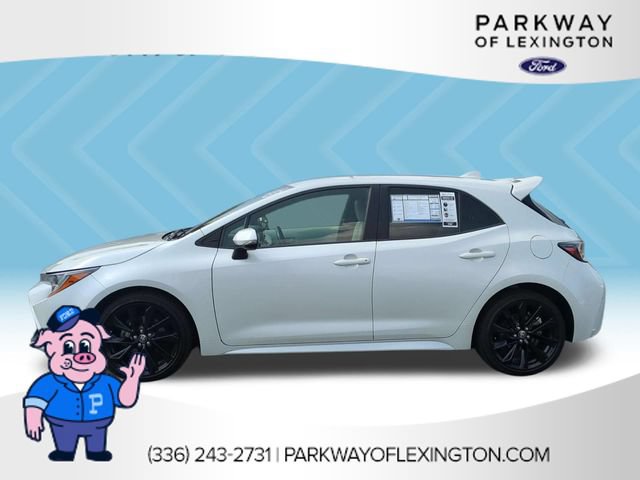 Used 2019 Toyota Corolla XSE FWD image 2