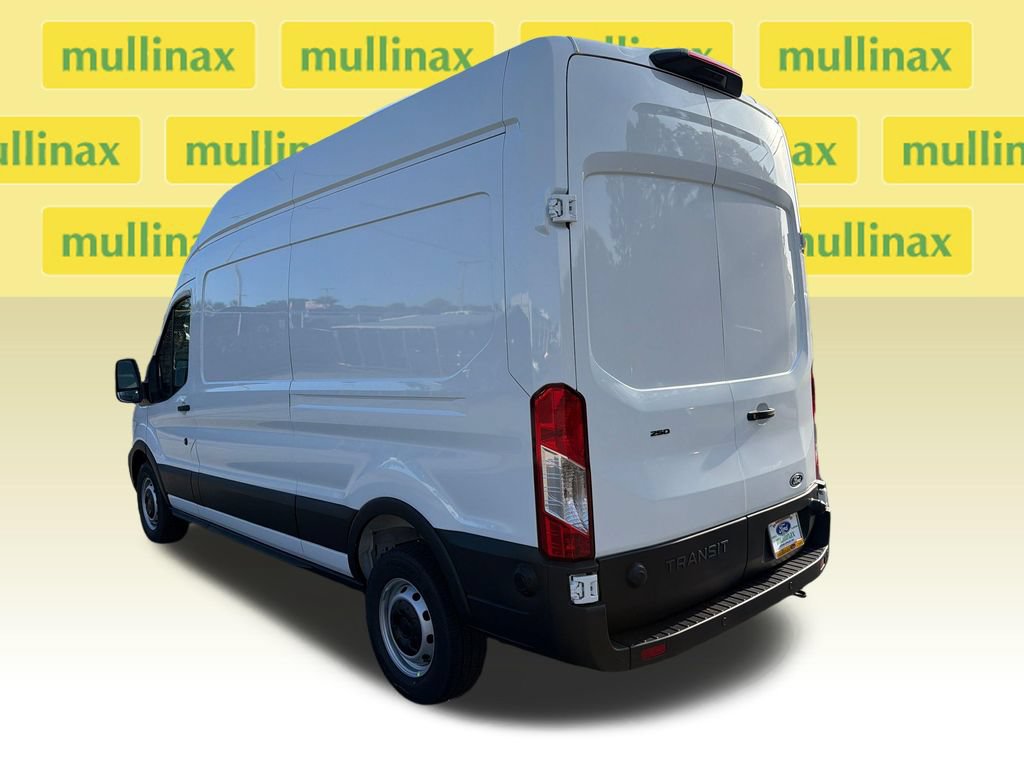 New 2027 Ford Transit 250 148 High Roof w/ Load Area Protection Package RWD image 9