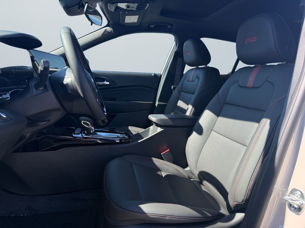New 2026 Chevrolet Trax RS w/ Sunroof Package image 9