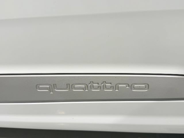 Used 2018 Audi Q7 2.0T Premium Plus w/ Premium Plus Package AWD/4WD image 14
