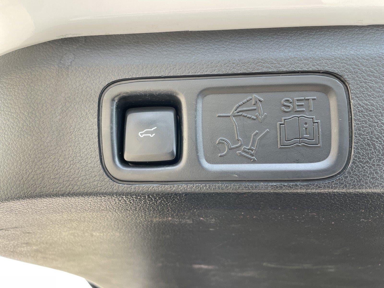 Used 2021 Ford Expedition Limited RWD image 53
