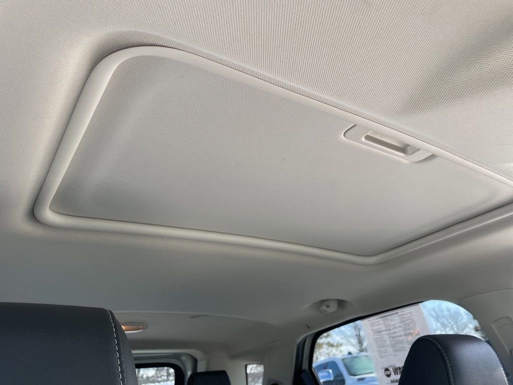 Used 2021 Ford EcoSport SES image 38