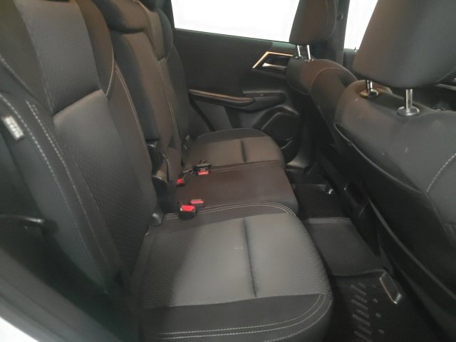 Used 2022 Mitsubishi Outlander ES image 7