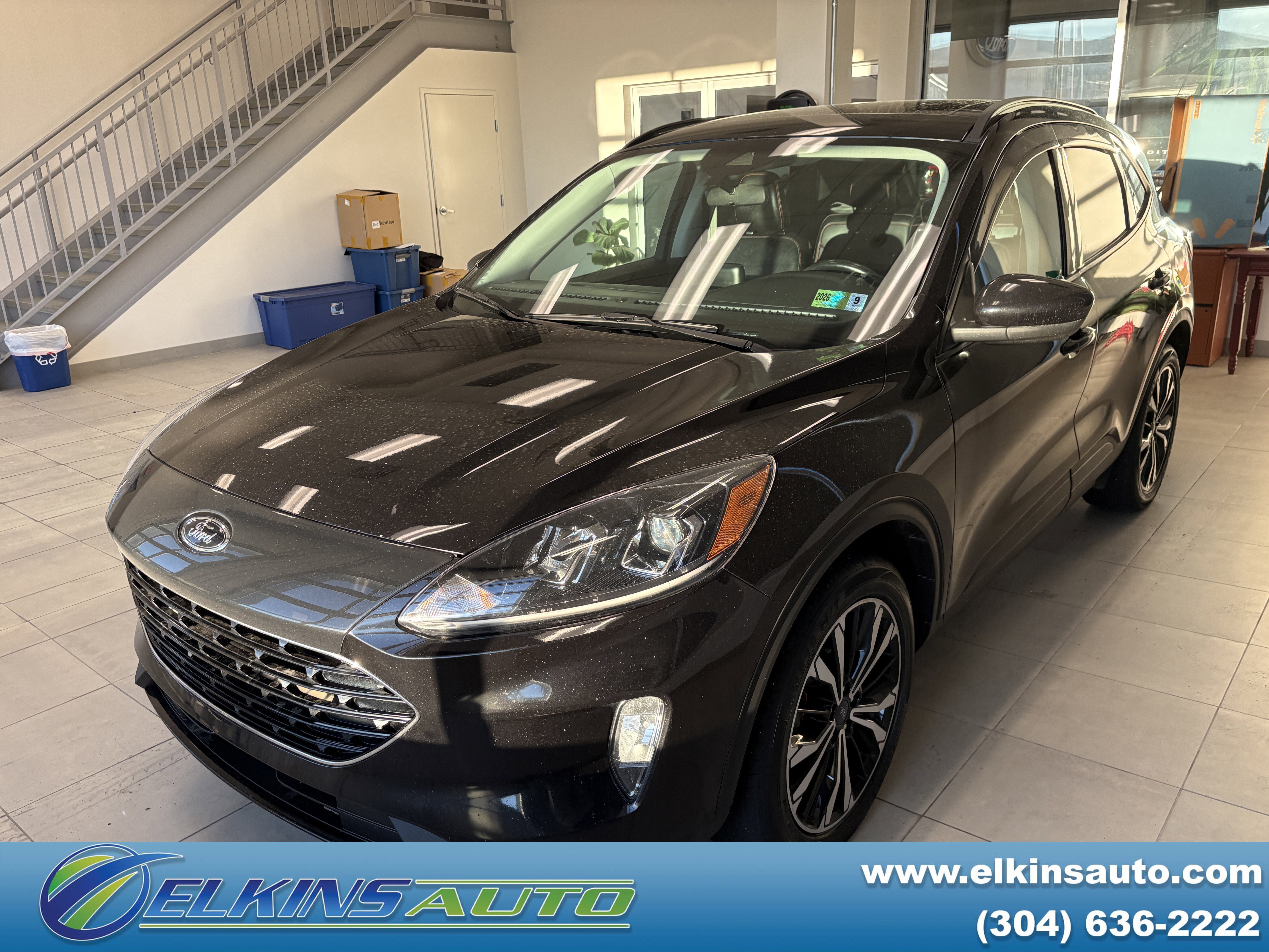 Used 2021 Ford Escape SEL w/ SEL Stealth AWD Package image 1