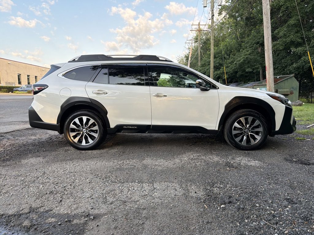Certified 2023 Subaru Outback Touring XT AWD/4WD image 9