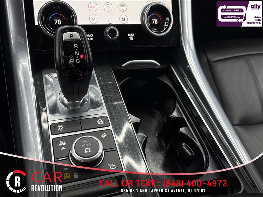 Used 2019 Land Rover Range Rover Sport Supercharged AWD/4WD image 24