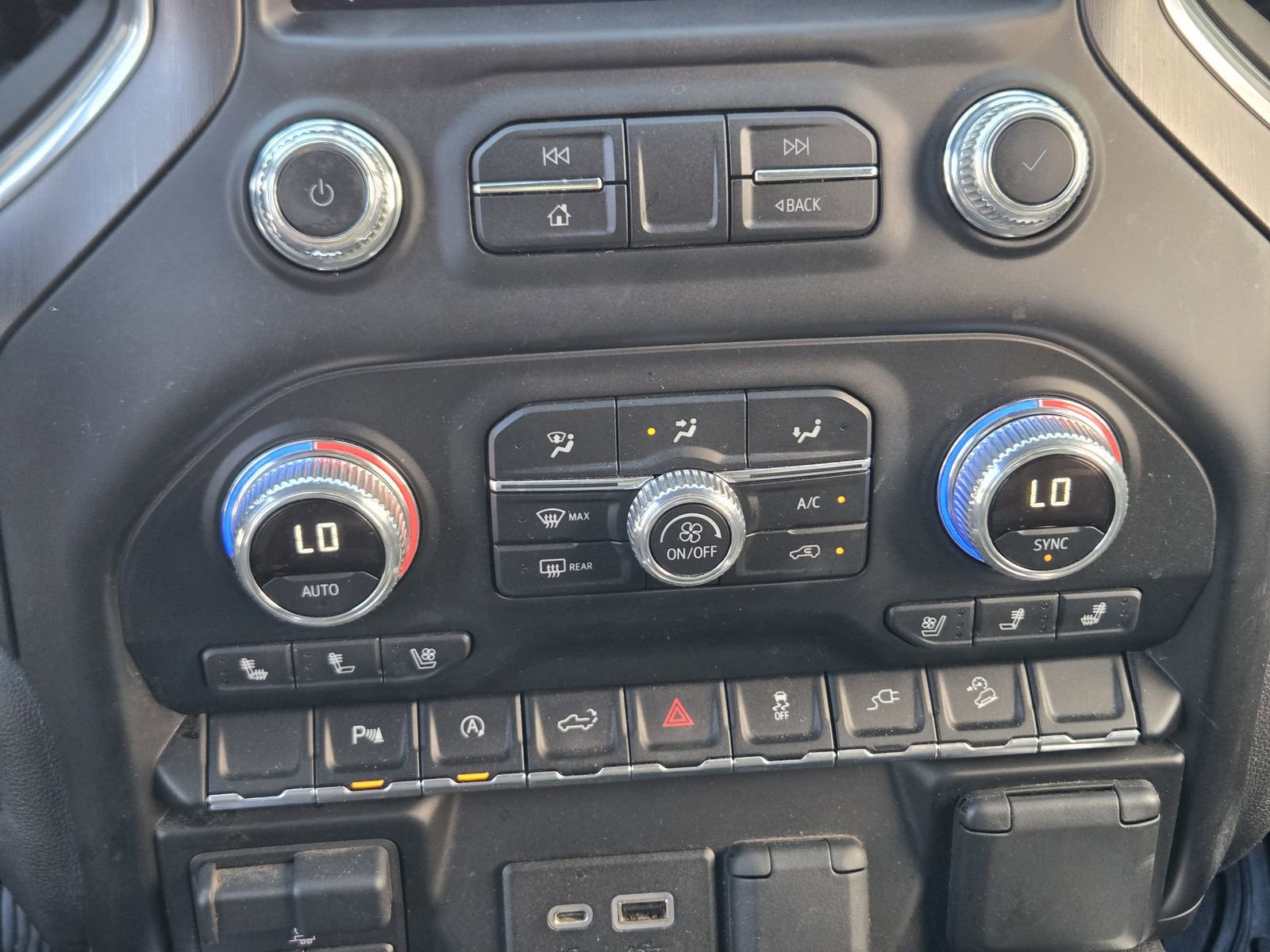 Used 2019 GMC Sierra 1500 AT4 w/ AT4 Premium Package image 21