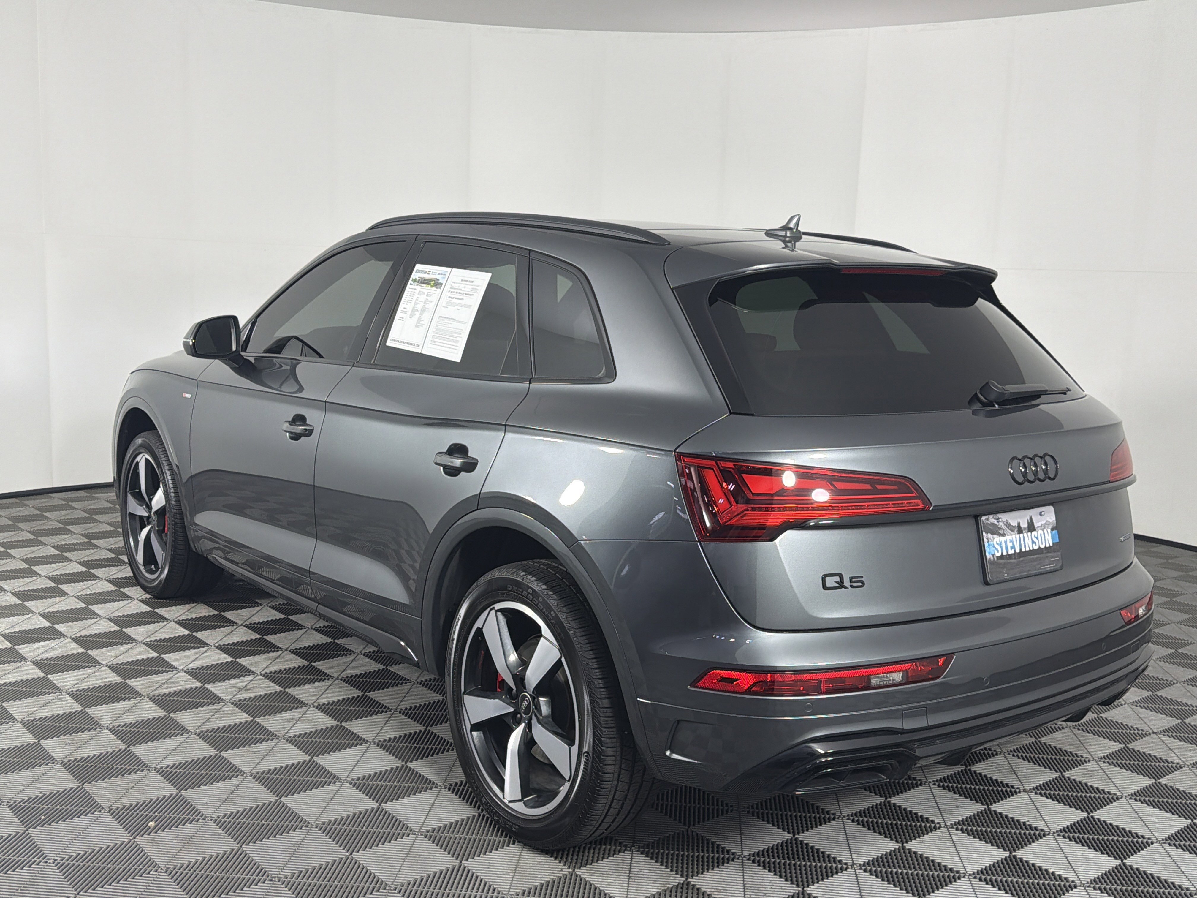 Used 2024 Audi Q5 2.0T Premium Plus w/ Premium Plus Package AWD/4WD image 24