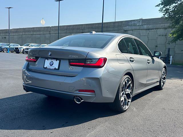 New 2026 BMW 330i xDrive Sedan w/ Premium Package AWD/4WD image 3