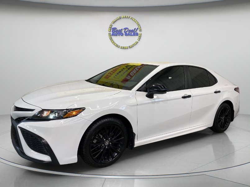 Used 2021 Toyota Camry SE